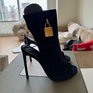 TOM FORD BOOTIE WITH BOX SIZE 35.5